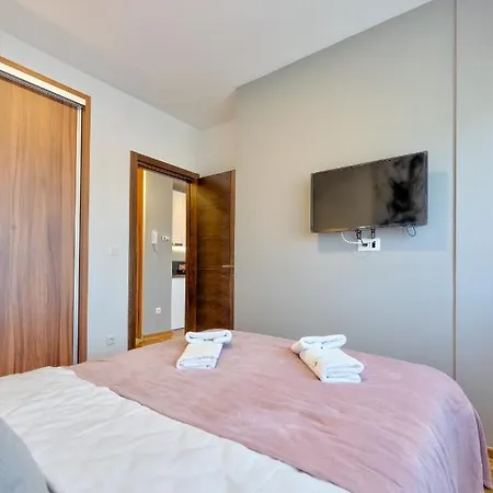 Titova Mountain View Апартаменты