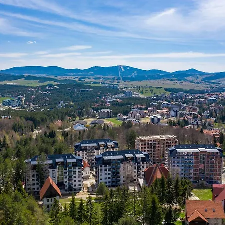 Titova Mountain View Daire *