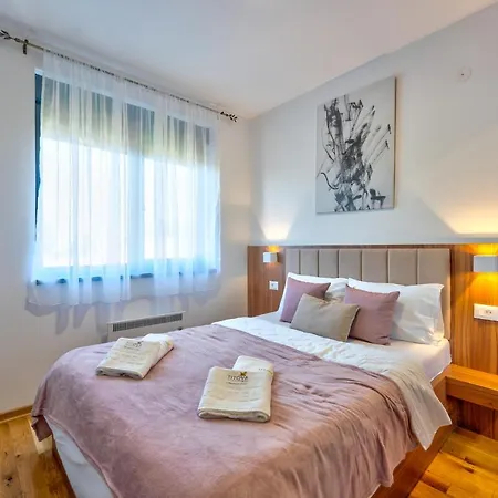 Titova Mountain View Апартаменты