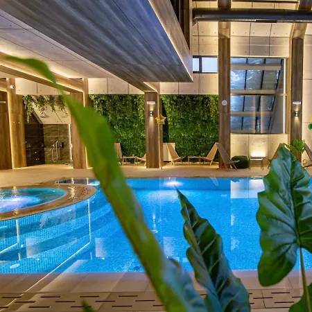 Titova Mountain View * ズラティボール