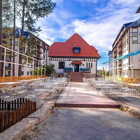 Апартаменты Titova Mountain View